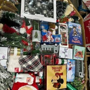 Wholesale Christmas liquidation pallets