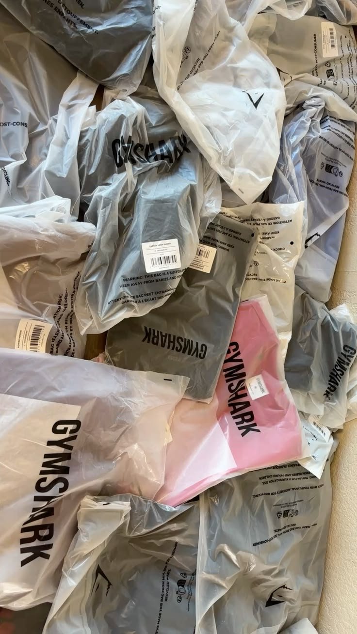 Wholesale Gymshark Clothing Pallet - Image 3