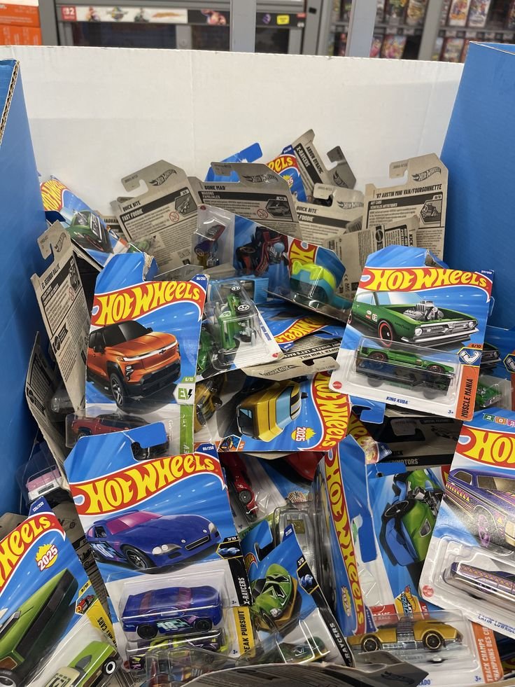 Hot wheels pallet for sale - Image 6