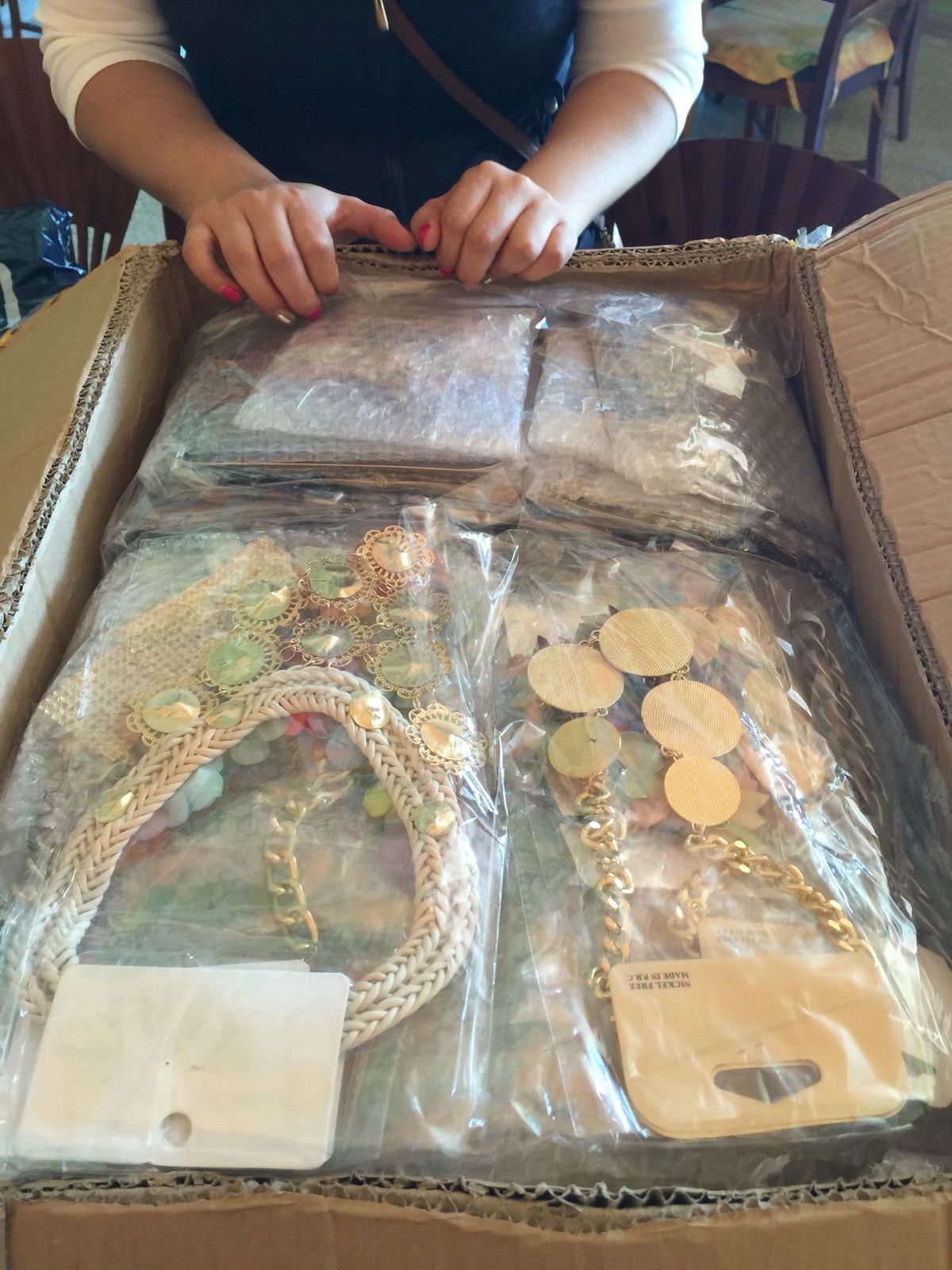 Jewelry liquidation pallet - Image 16