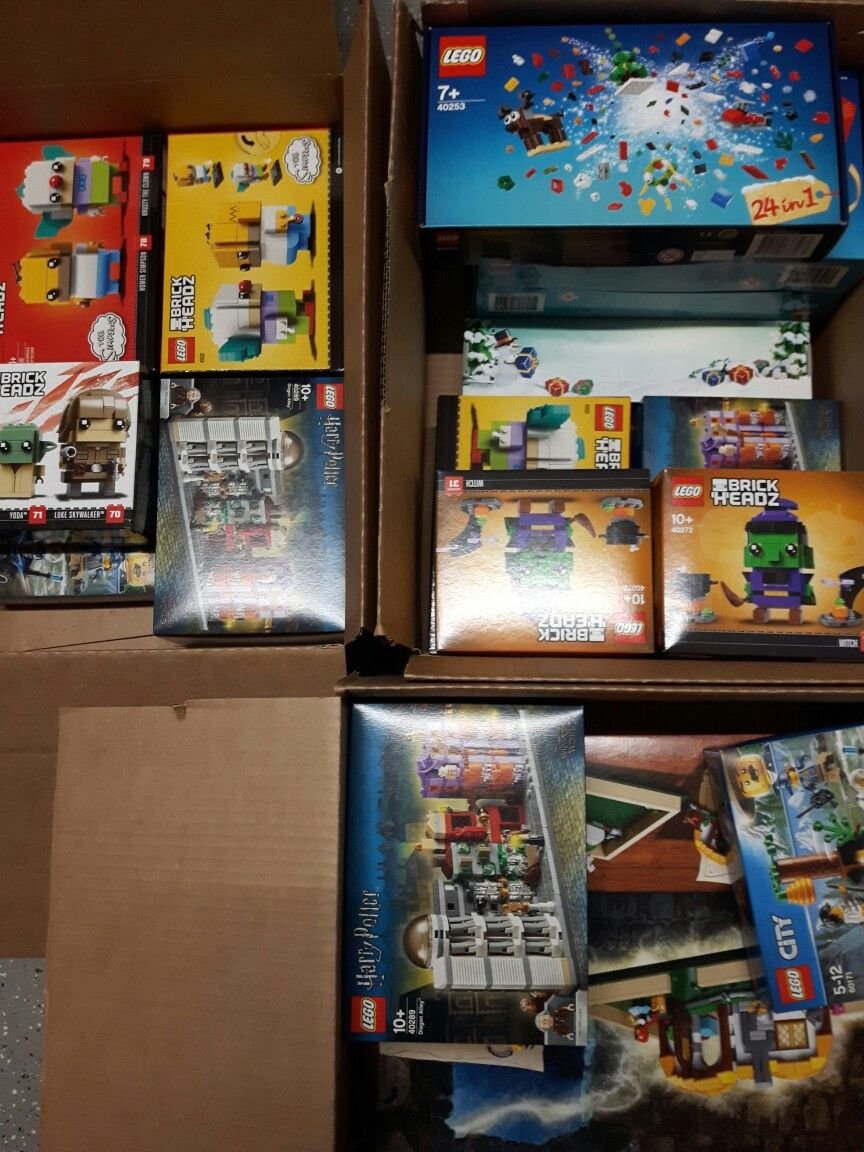 LEGO Liquidation Pallets - Image 9