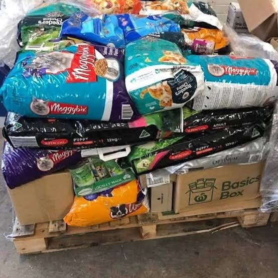 Pet food pallets for sale