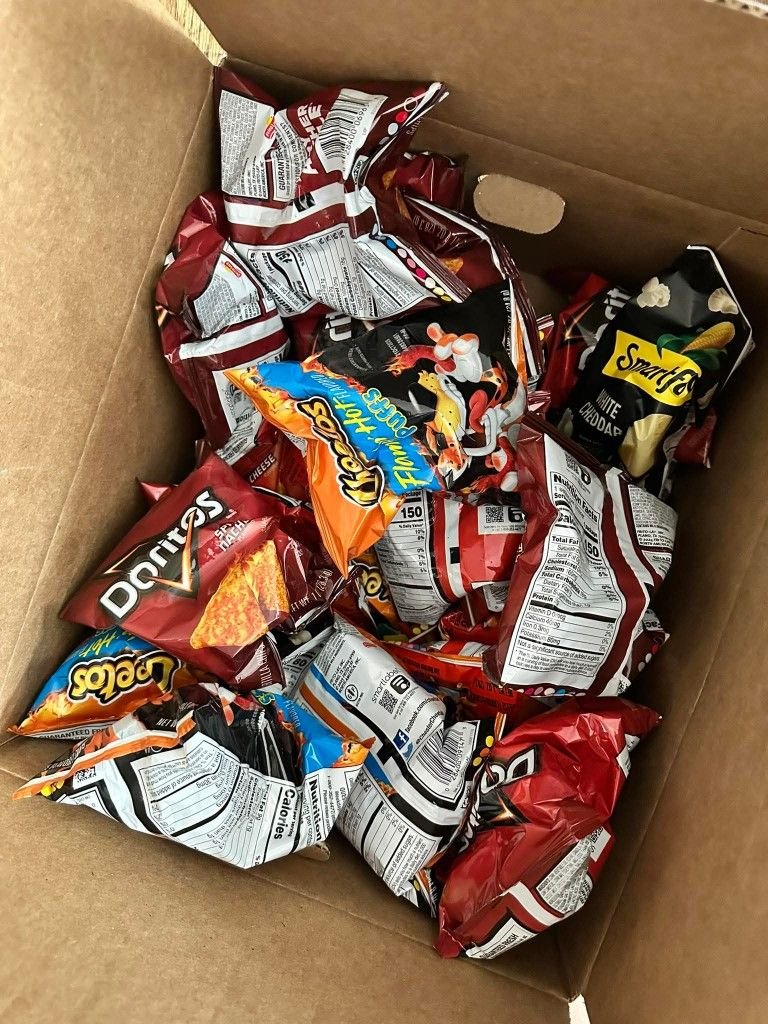 Pet food pallets for sale - Image 2
