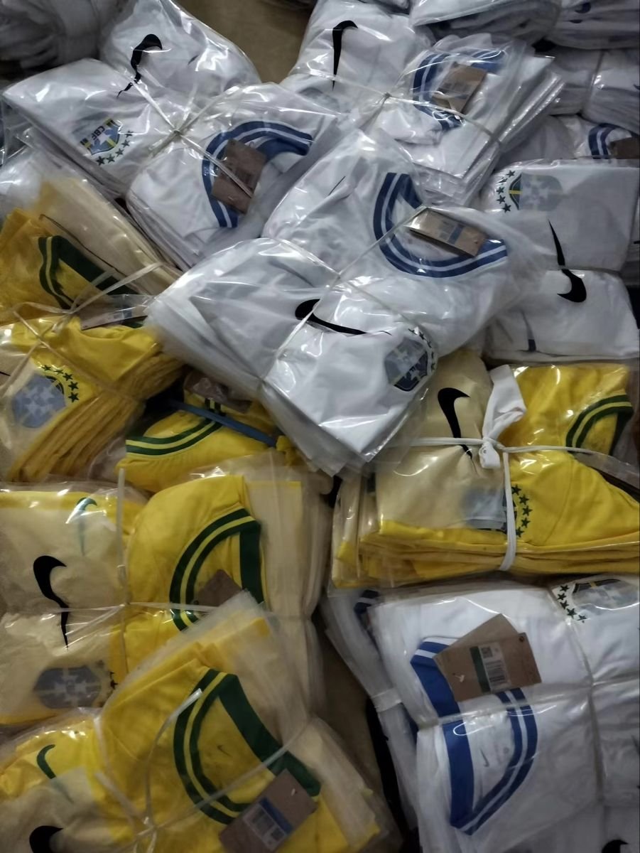 Soccer jerseys pallets wholesale - Image 3