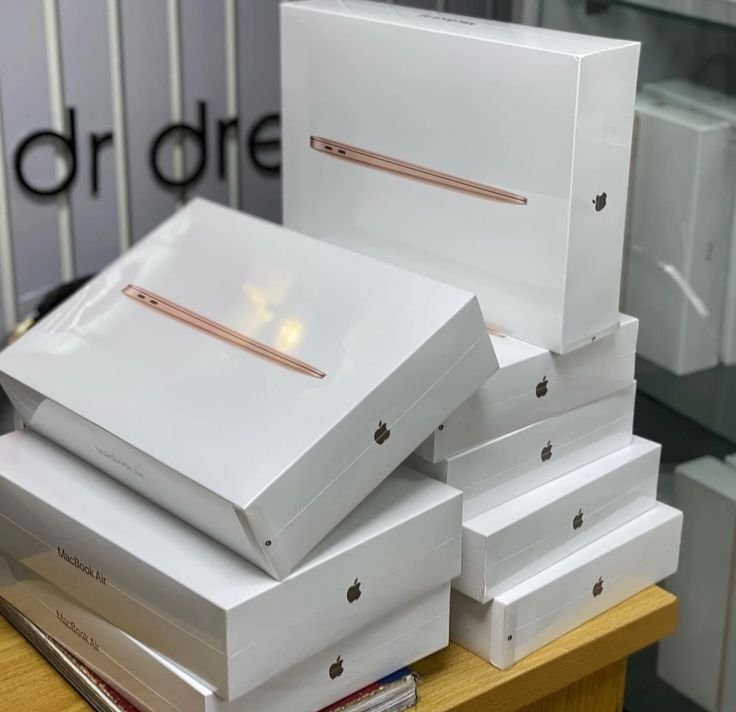 MacBook Air liquidation pallets - Image 4