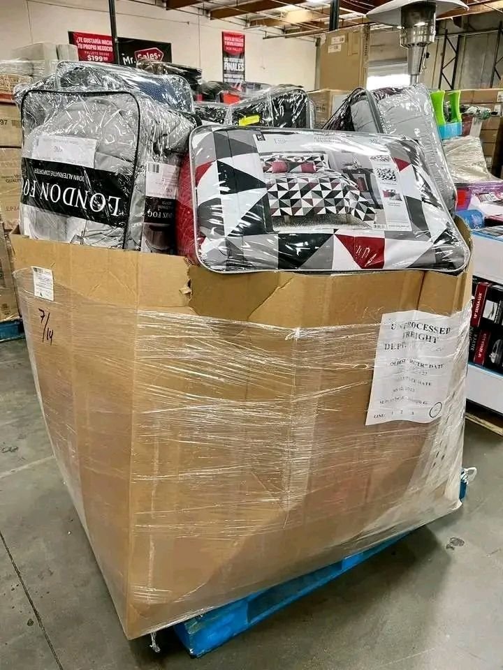 home bedding liquidation pallets - Image 4