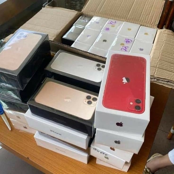 iPhone Liquidation Pallet - Image 4