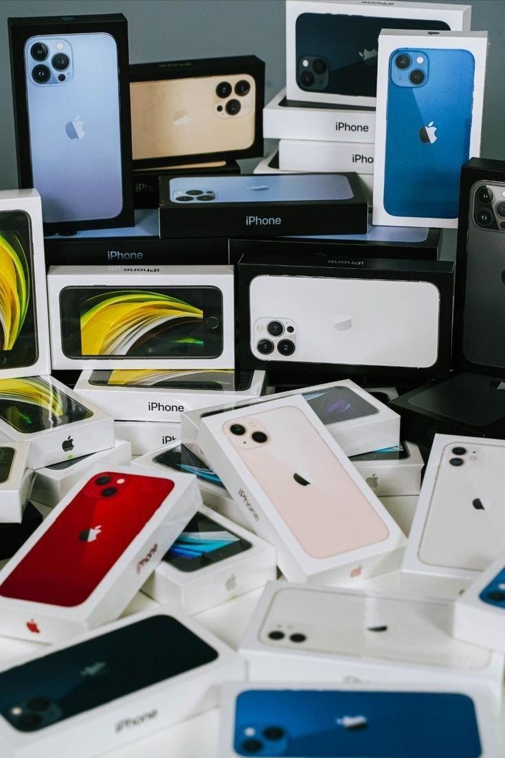 iPhone Liquidation Pallet - Image 2