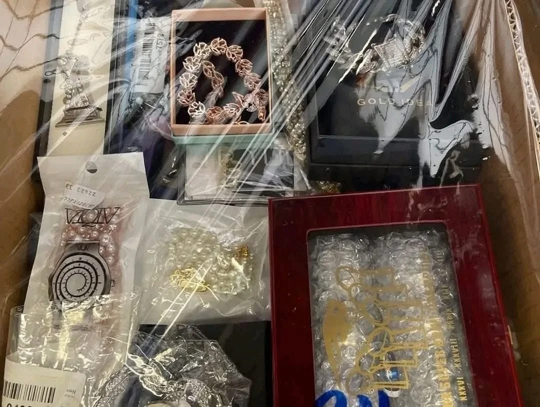 Jewelry Pallets for Sale - Image 6