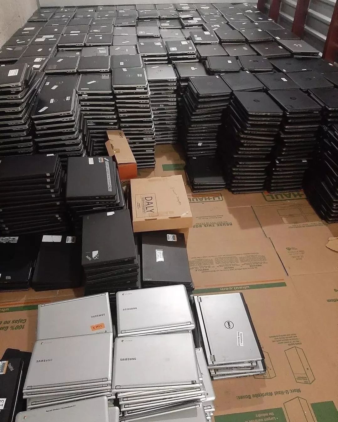 Laptop pallets for sale - Image 7