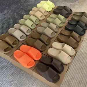 Yeezy Slides Pallets for Sale