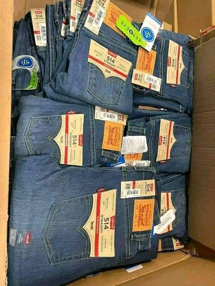 Levi’s Jean Pallets - Image 5