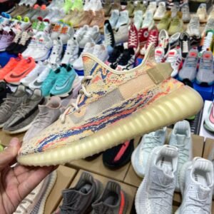 Yeezy Sneakers Pallets