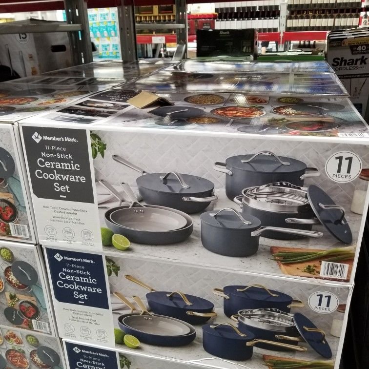 Amazon Cookware Pallets - Image 5